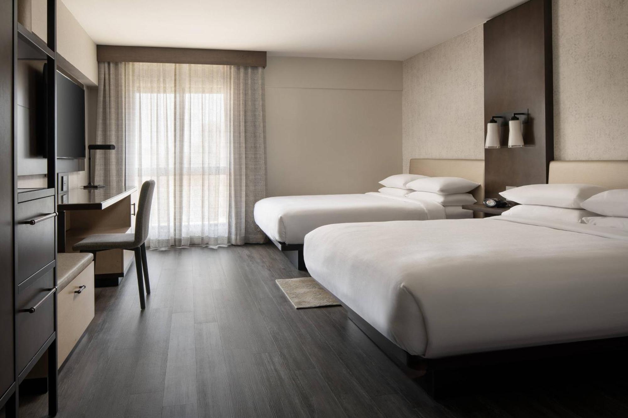 Marriott Riverside At The Convention Center Εξωτερικό φωτογραφία